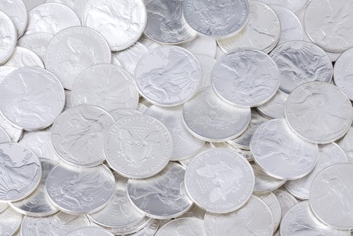 Moedas de prata coloidal