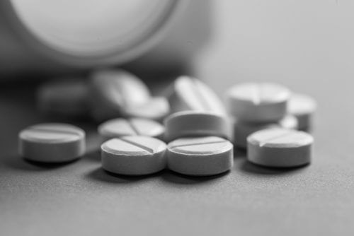 Aspirina para recuperar o branco das roupas