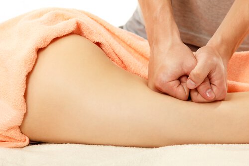 Massagens em pernas com lipedema