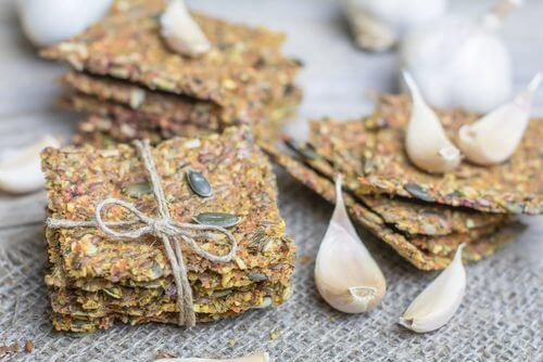 Biscoitos de sementes sem glúten e sem lactose