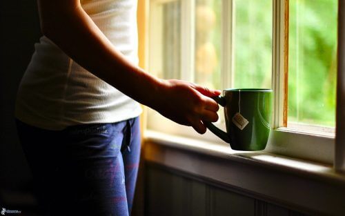 O consumo de chá produz mudanças epigenéticas na mulher para combater o câncer O consumo de chá produz mudanças epigenéticas na mulher para combater o câncer