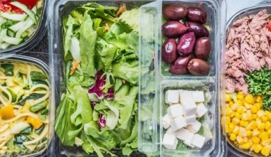 7 receitas deliciosas de salada: uma para cada dia da semana