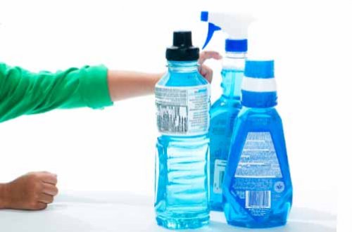 Não deveria reutilizar as garrafas de plástico a menos que coloque produtos quimicos