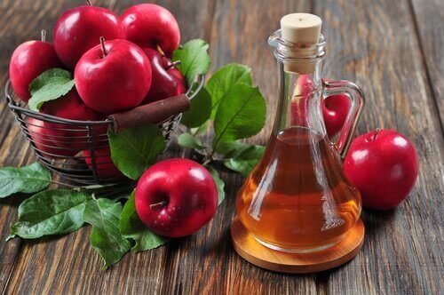 Vinagre de maçã para prevenir as aranhas vasculares
