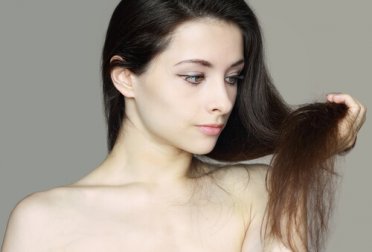 4 alternativas para dar vida ao cabelo seco