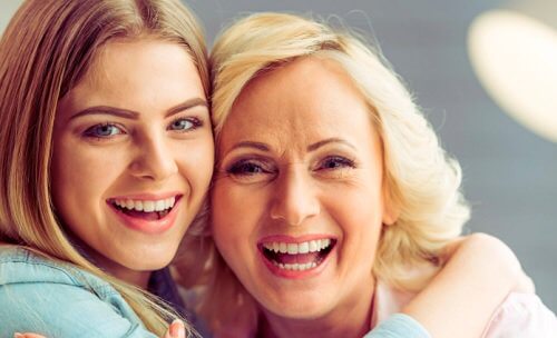 Mulheres sem pelo facial