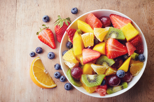 As frutas são alternativas saudáveis aos piores alimentos