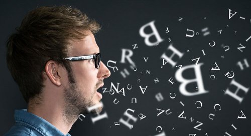 Homem que fala o que pensa