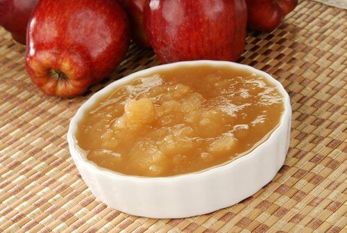 Purê de maçã para aliviar a conjuntivite naturalmente