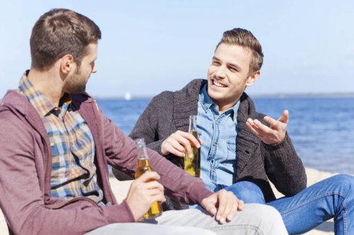 Amigos conversando
