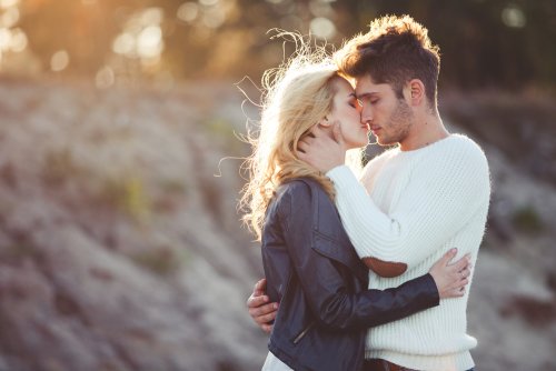 Casal em um relacionamento sem crise