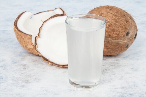 Copo de água de coco