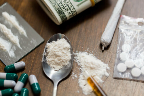 Drogas e agentes químicos
