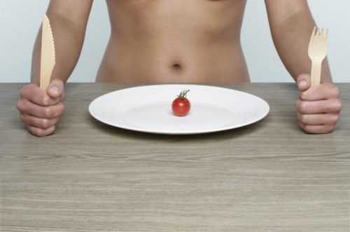 Comer poucas porções contribuem para a dieta para perder peso