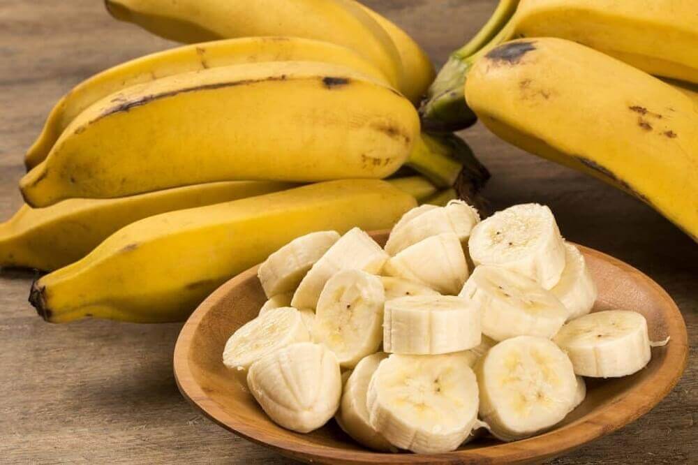 Banana picada em rodelas