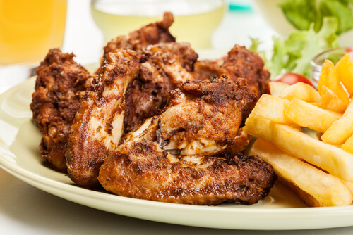 Frango com batata frita