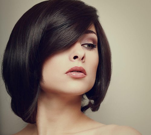 Penteado simples com franja