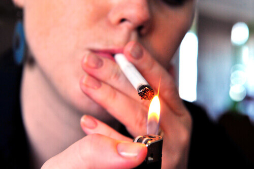 O tabagismo pode desencadear câncer de pulmão