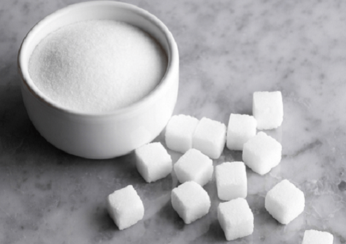 Evite comer açúcar refinada se quiser evitar estar com fome a toda hora
