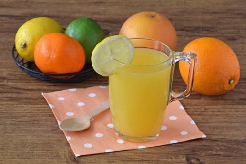 Suco de cítricos para perder medidas no abdômen
