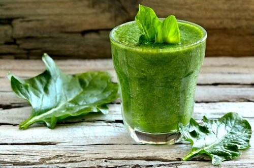 batida verde de folhas