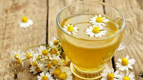 Infusão de casca de tangerina, valeriana e camomila