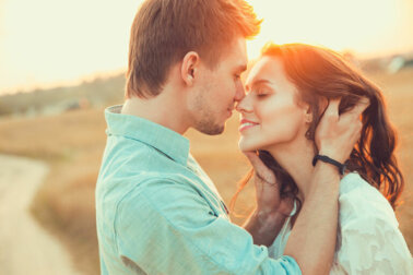 O amor não se procura, é encontrado