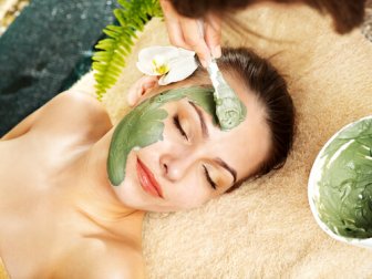 5 máscaras para ter uma pele macia e jovem