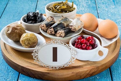 Alimentos com iodo para controlar o hipotireoidismo durante a gravidez