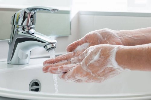 Lavar as mãos ~e bom para se curar da gripe mais rápido