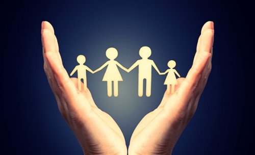 Família unida em paz