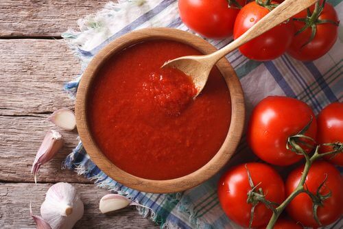 Molho saudável de tomate