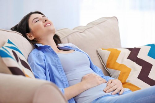 5 sinais iminentes de uma possível apendicite