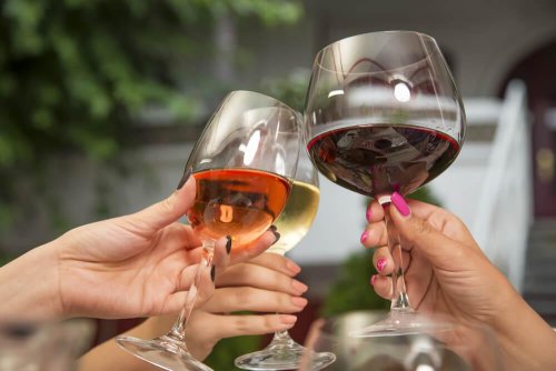 Qual vinho é mais saudável, o caro ou o econômico?