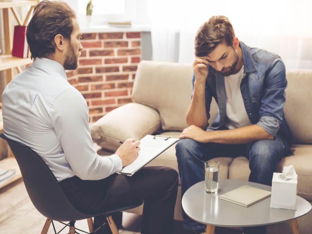 Homem fazendo terapia