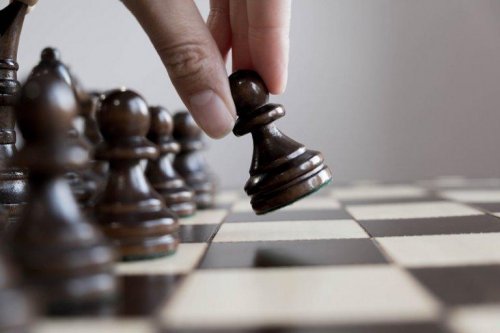 O xadres promove a superdotação inteletual