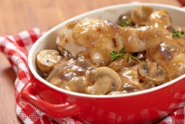 Receita de batatas com molho de cogumelos