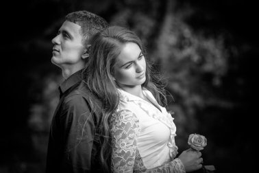 Por que meu ex quer ser meu amigo?