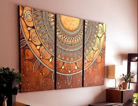 Sala de casa decorada com mandalas