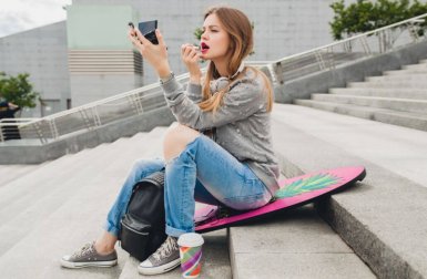 As maquiagens certas para usar durante o dia