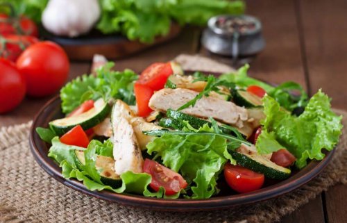 Receita deliciosa de salada de frango