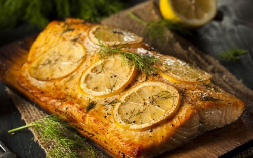 Salmão com molho de limão