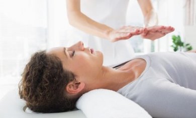 Tudo que você precisa saber sobre o Reiki