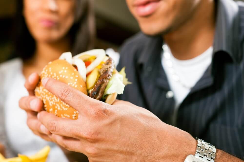 Os perigos da má alimentação Os perigos da má alimentação