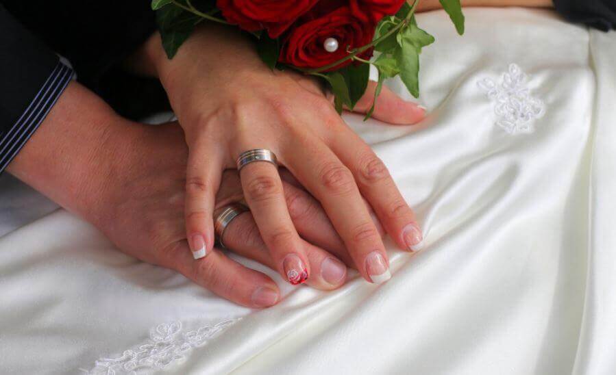 Decoração das unhas para o casamento Decoração das unhas para o casamento