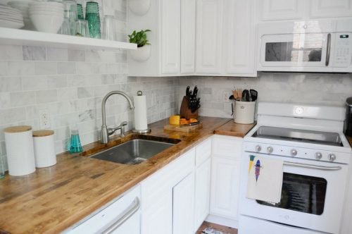 Os produtos naturais podem remover a gordura da bancada