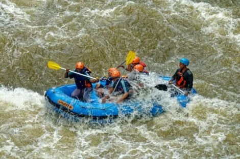 Rafting, um dos esportes aquáticos mais radicais