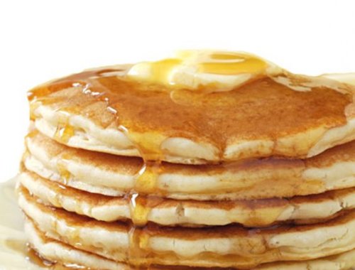 Hot cakes com manteiga