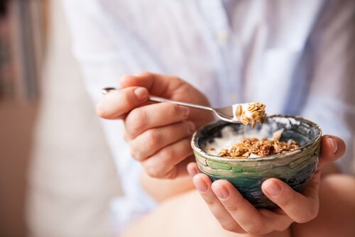Iogurte com muesli