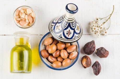 Óleo de argan ajuda a evitar cabelos encrespados